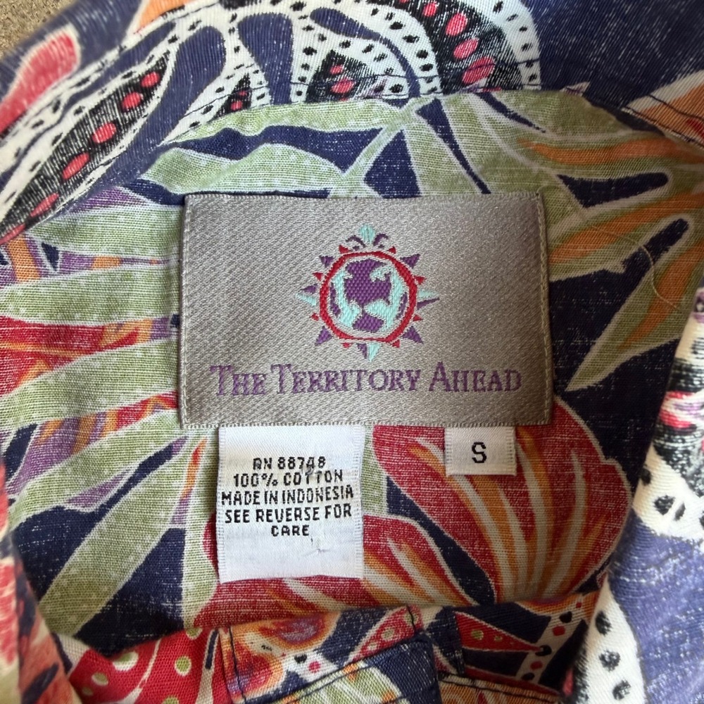 THE TERRITORY AHEAD | Mens Lot of 2 Button Down Shirt Size S Multicolor Tropical - Picture 13 of 15